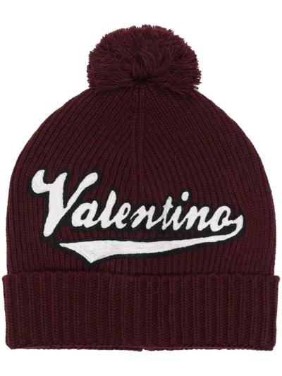 Valentino Garavani Embroidered Logo Beanie Hat In Bordeaux