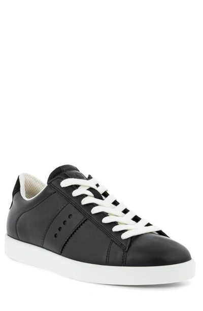 Ecco Street Lite Retro Sneaker In Black