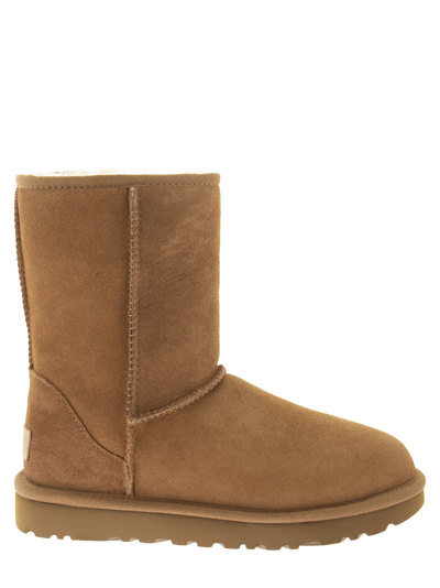 Ugg Classic Mini Ii Ankle Boots In Chestnut-brown