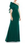 Mac Duggal One Shoulder Sequined Gown In Empress Green