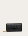 Valentino Garavani Vlogo Signature Grainy Calfskin Wallet With Chain Woman Black Uni