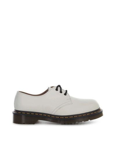 Dr. Martens 2046 Vintage Smooth Leather Oxford Shoes In White