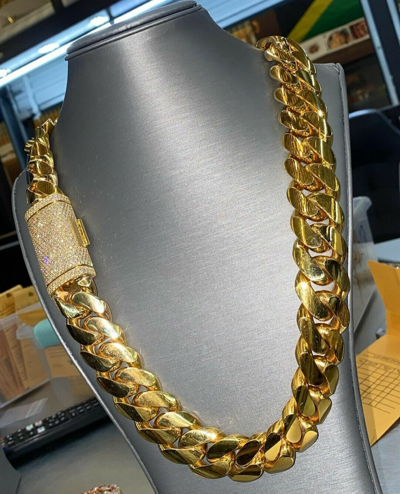Pre-owned Online0369 20 X 22" Miami Cuban Link Men's Necklace Natural Moissanite Free Moissanite Stud In White