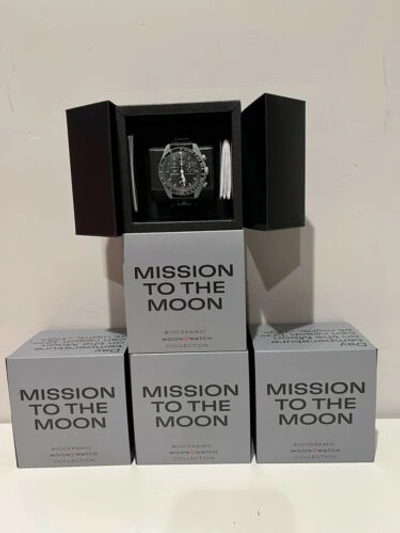 Pre-owned Omega Swatch X  Bioceramic Mission To The Moon - So33r100 - Ready To Ship