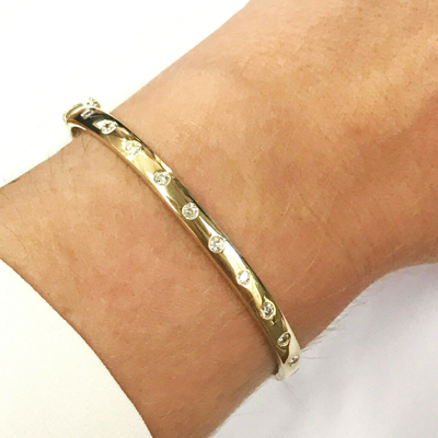 Pre-owned Jewelry By Arsa 0.45 Ctw Real Diamond Solid 14k Yellow Gold Flush Set Oval Bangle Bracelet 6.5" In G-h