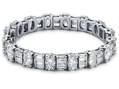 Pre-owned La 8.00 Ct. Tw Round & Baguette Diamond Tennis Bracelet In 14 Kt. Mounting In White