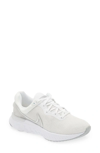 Nike React Miler 3 Running Shoe In White/ Pure Platinum