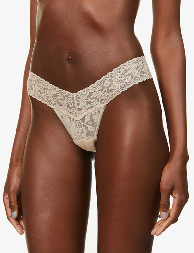 HANKY PANKY WOMENS CHAI SIGNATURE LACE LOW-RISE STRETCH-JERSEY THONG,41550965