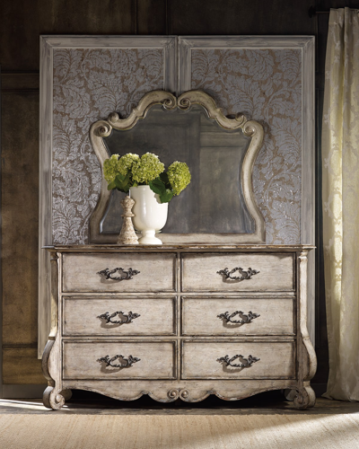 Hooker Furniture Estelline 6-drawer Dresser In Antique Linen