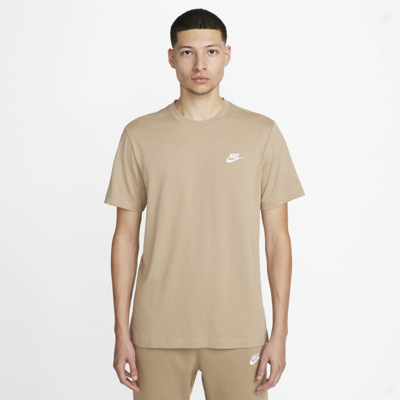 Nike Sportswear Club Men's T-shirt In Brown