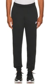 Nike Sportswear Club Essential Fleece Pant In Black & White