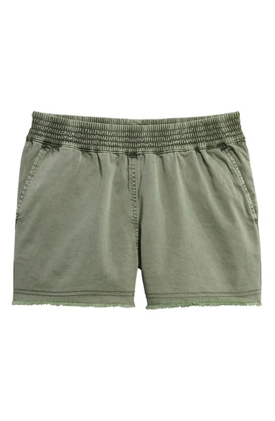 Vineyard Vines Every Day Pull-on Shorts In Sage Olive
