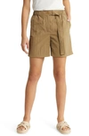 Aeron Dahl - Bermudas With A Button In Light Khaki