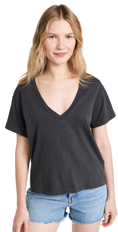 The Great The V Neck Tee In Washed Black