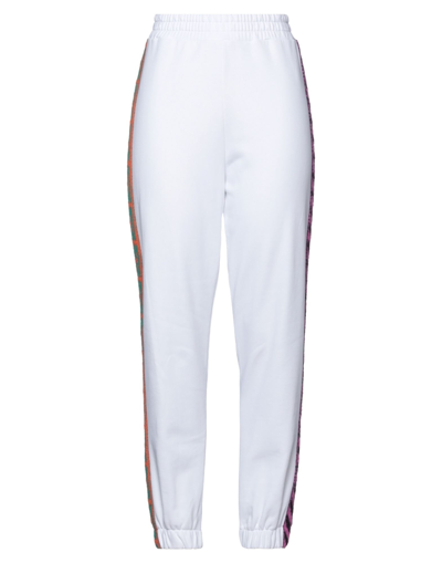 Akep Pants In White