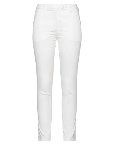 Skills & Genes Pants In White