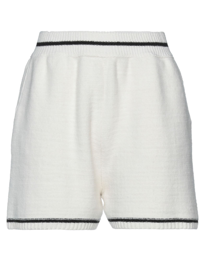 Soallure Woman Shorts & Bermuda Shorts White Size Xs Acrylic, Wool, Viscose