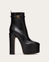 Valentino Tan-go 155 Leather Platform Ankle Boots In ブラック