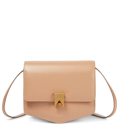 Alaïa Le Papa Large Leather Crossbody Bag In Rose Ancien