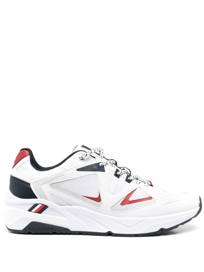 Tommy Hilfiger Tech Runner Low-top Trainers In Weiss