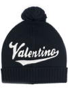 Valentino Embroidered Logo Pompom Beanie In Blau