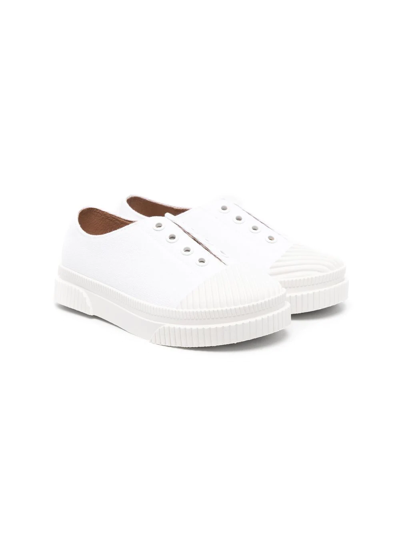 Age Of Innocence Kids' Lo-top Lace-less Trainers In White