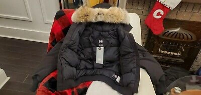 Pre-owned Canada Goose 2022 Latest Grey Label Edition Black  Chilliwack "med" Ladies Jacket In Gray
