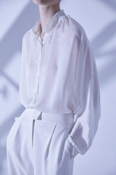 Lannertern Aroma Shirts-no30. In White