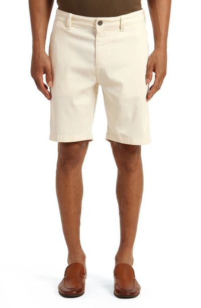 34 Heritage Nevada Flat Front Shorts In White