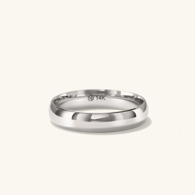 Mejuri 4mm Curve Band White Gold In Silver