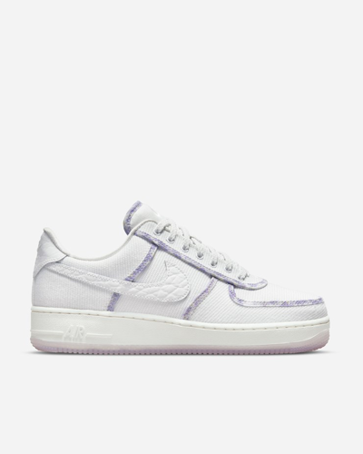 Nike Wmns Air Force 1 Low Trainers Lavender In White