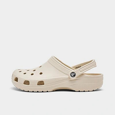 Crocs Unisex Classic Clog Shoes (men's Sizing) In Cream