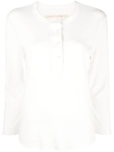 Raquel Allegra Henley Long-sleeved T-shirt In Weiss