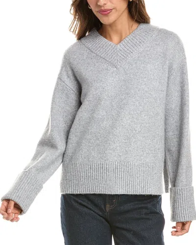 525 America Solid Sweater In Gray
