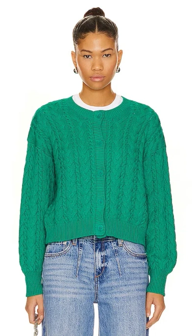 525 Brooke Allover Cable Cardigan In Kelly Green