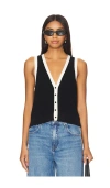 525 Claudia Button Shaker Vest In 黑底碎花