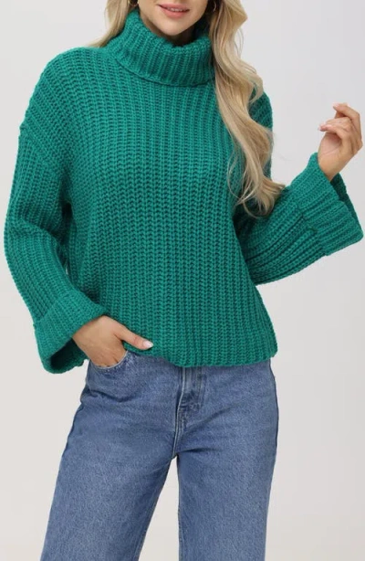 525 Vida Bell Sleeve Turtleneck Sweater In Jewel Green