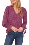 Cece Long Sleeve V-neck Top In Purple