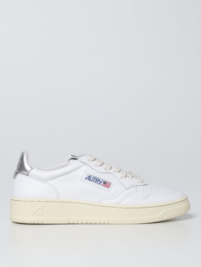 Autry Sneakers In Smooth Leather In White