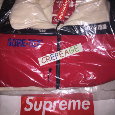 Pre-owned Supreme X The North Face Fleece - White / Red Size Medium