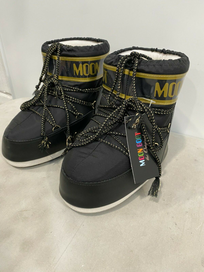 Pre-owned Moon Boot Classic Nylon Low Smu