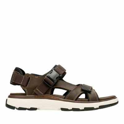 Pre-owned Clarks Mens  Un Trek Bar Brown Leather Strap Buckle Comfortable Sandals 32629