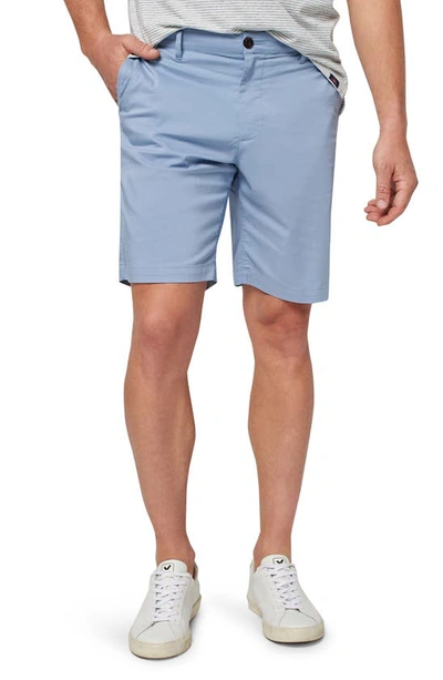 Faherty Movement&trade; Chino Short (9" Inseam) In Blue Drift