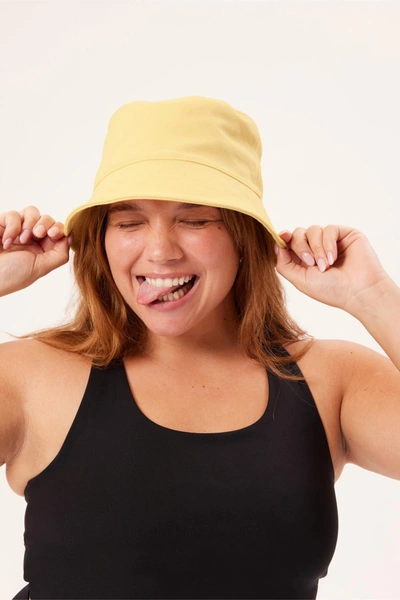 Girlfriend Collective Banana 50/50 Bucket Hat