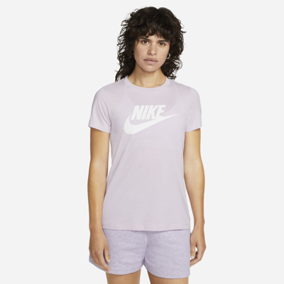 Nike Sportswear Essential T-shirt In Purple