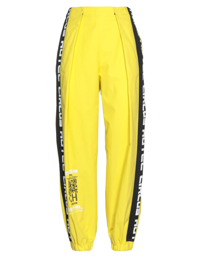 Circus Hotel Pants In Yellow