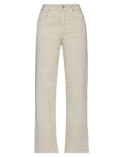 Shaft Jeans In Beige