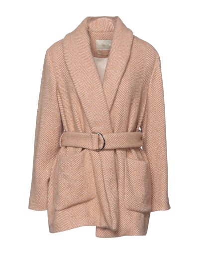 Momoní Coats In Beige