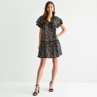 52seven Womens Short Sleeve Floral Shift Dress In Green