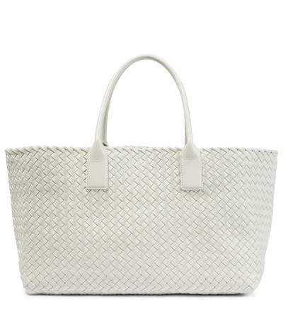 Bottega Veneta Cabat Medium Leather Tote In White Gold